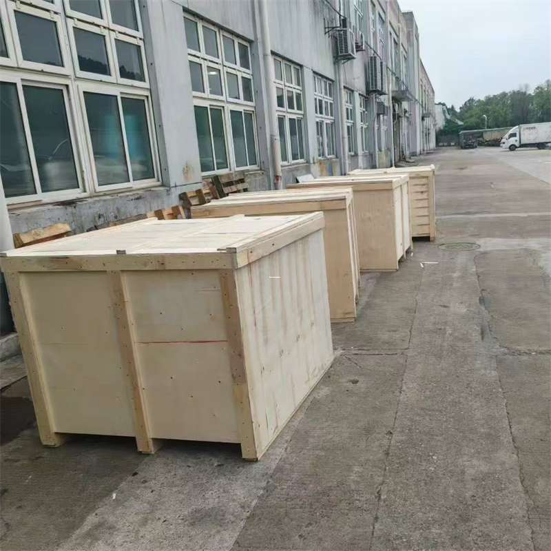 二道区尼勒克县：物流专线的高效货运之旅